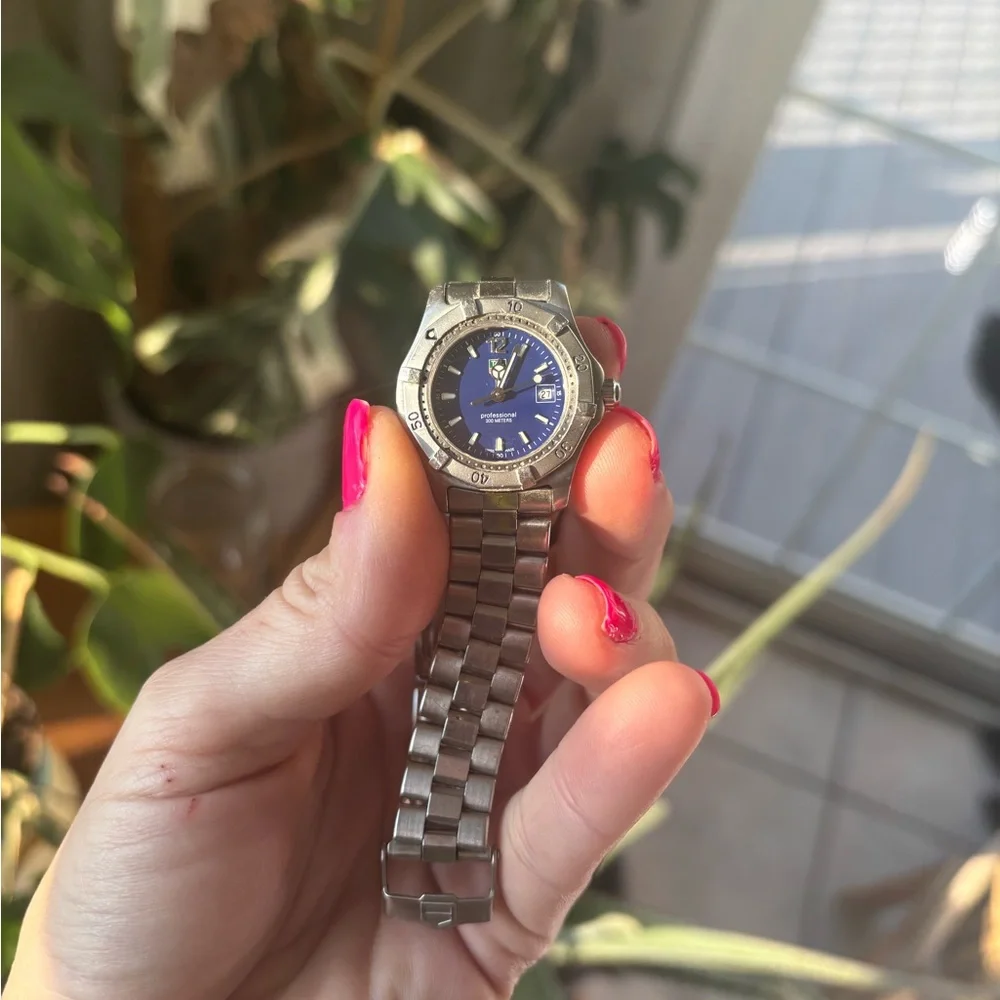 Tag Heuer Silver Watch with Deep Blue Dial sapphire crystal - Picture 4 of 7